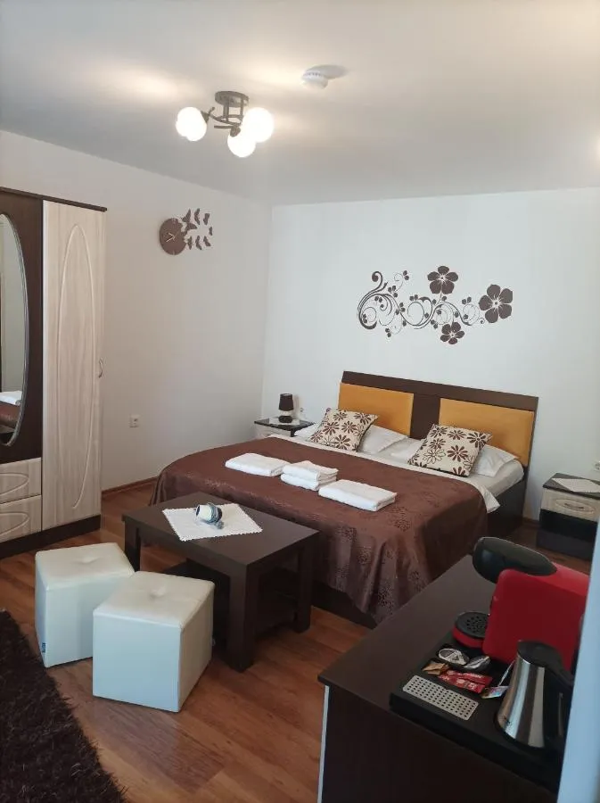 Zoltan & Erika Panzio Parajd