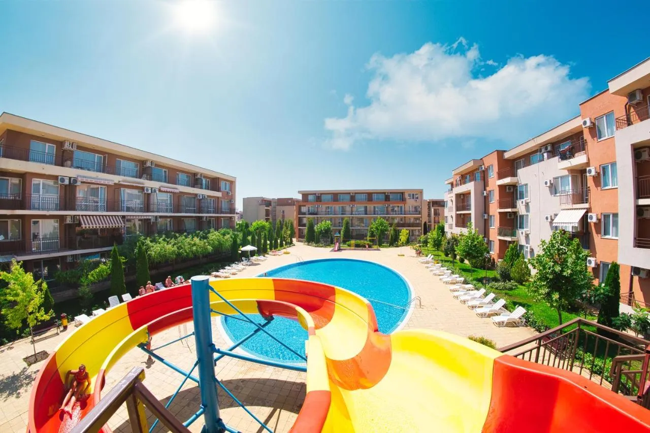 Holiday Garden Resort