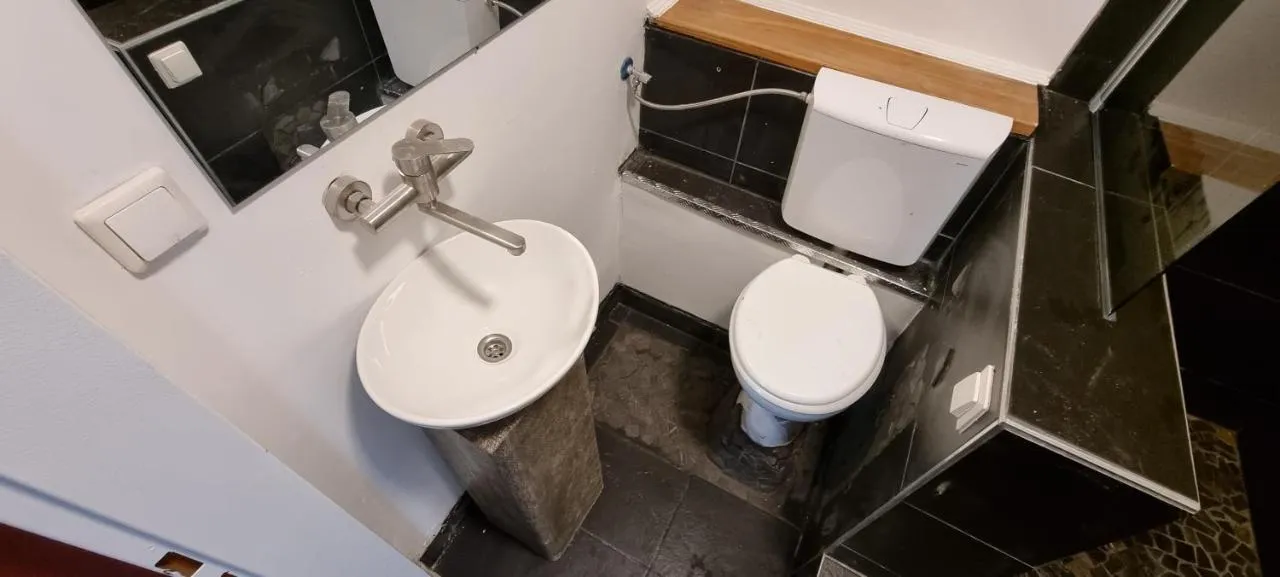 '