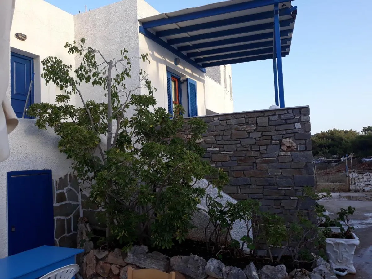 Holidays In Paros Apartments & Studios