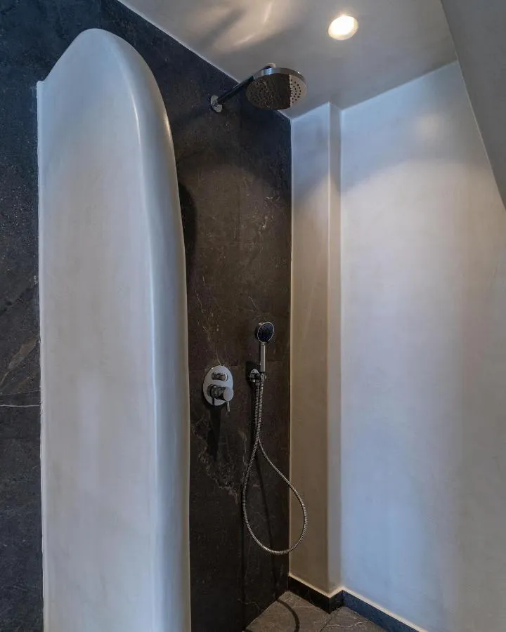 '