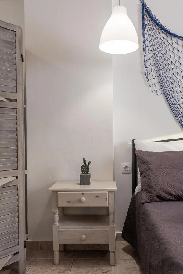 '