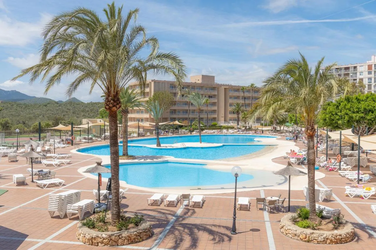 Club Cala Romani Hotel