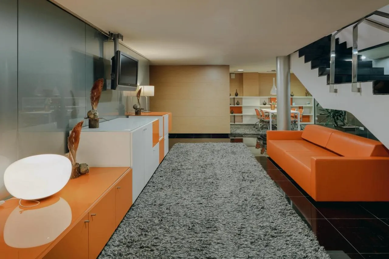 Hesperia Barcelona Fira Suites