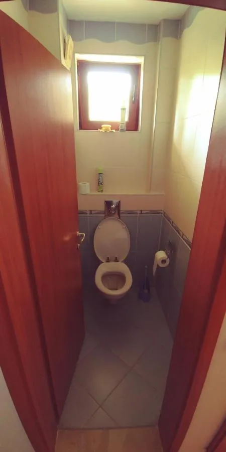 '