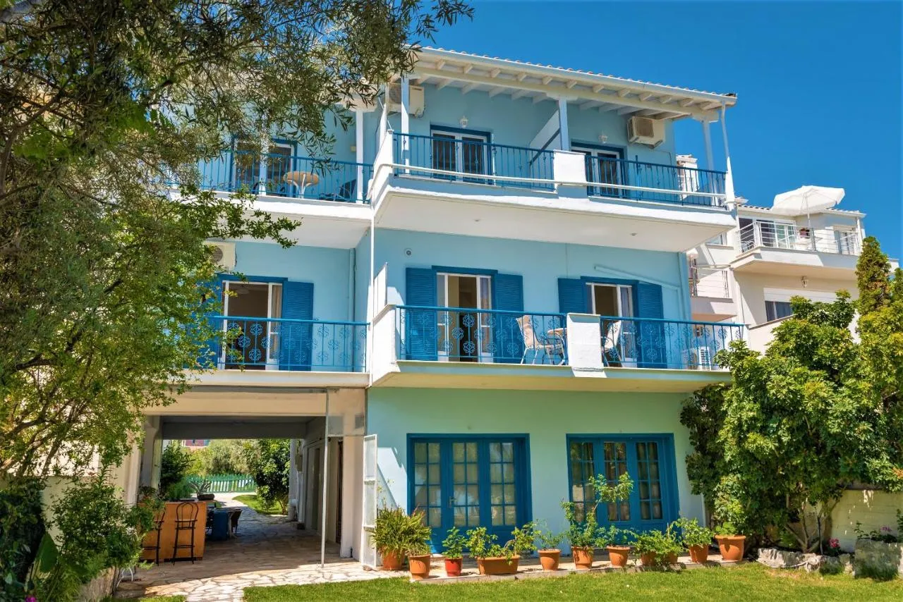 Zois Apartments