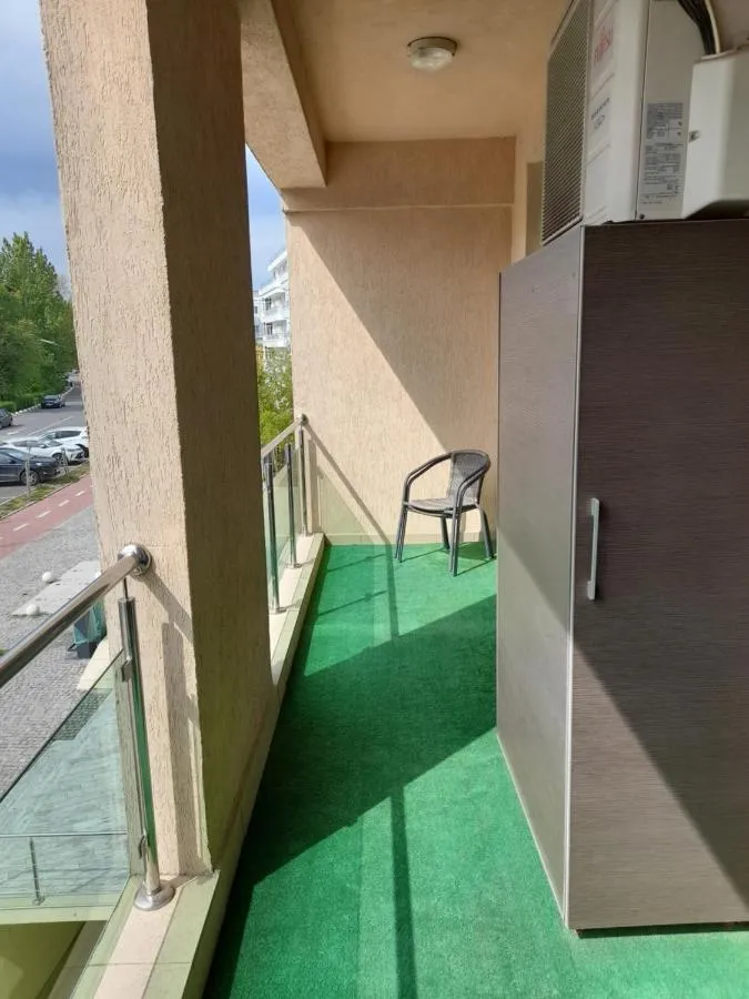 '