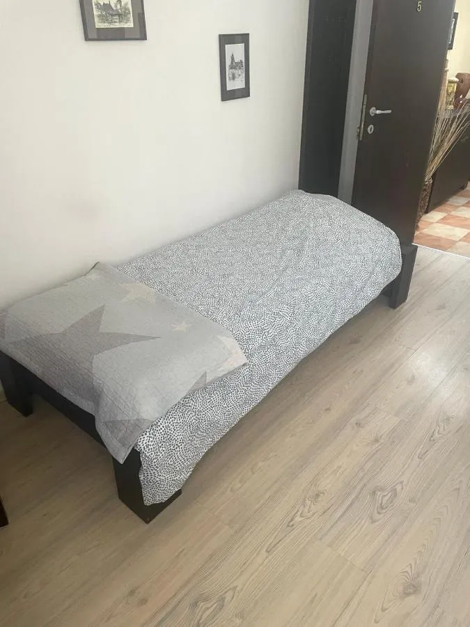 '