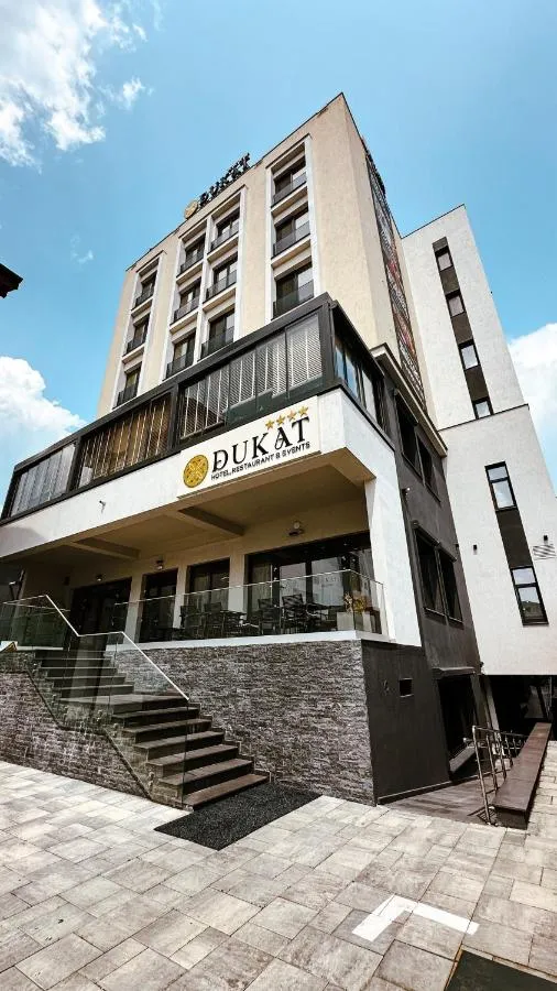 . Hotel Dukat