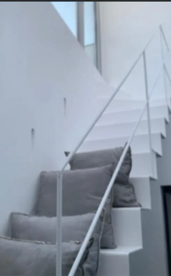 '