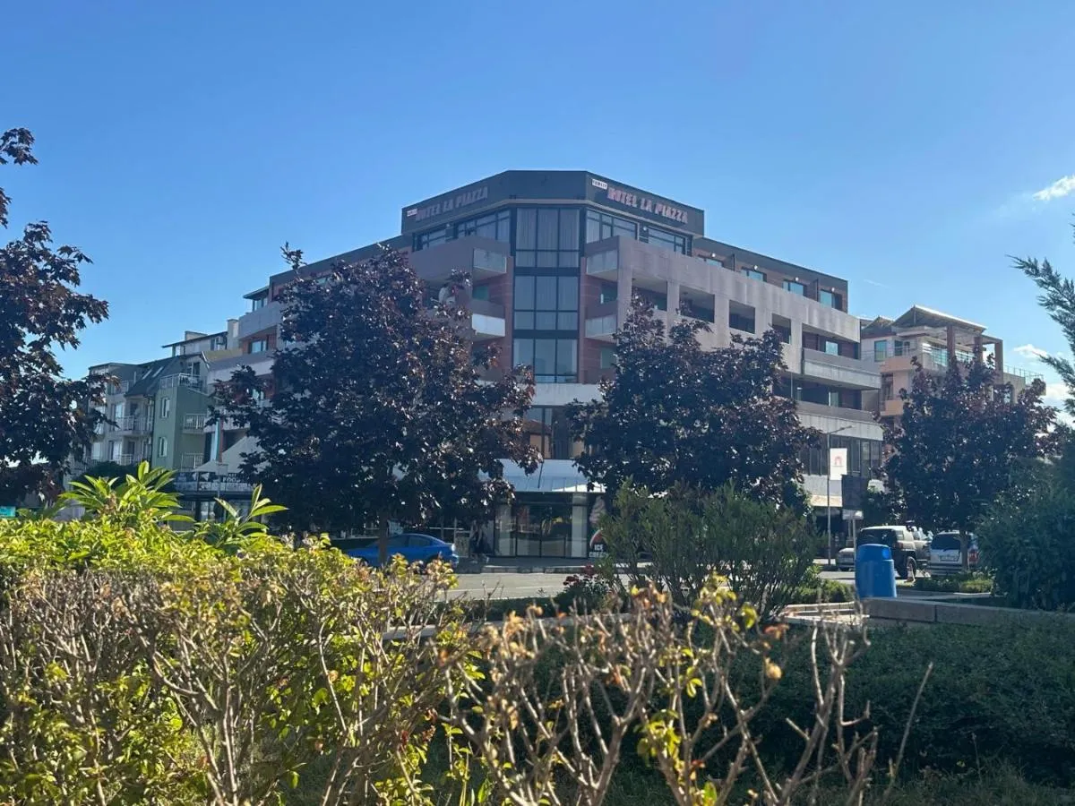 La Piazza Hotel Primorsko