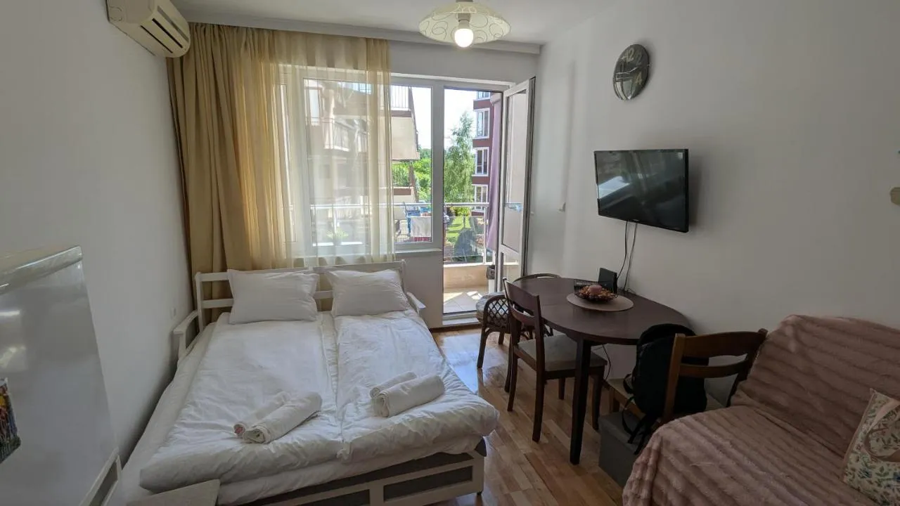 Riviera Studio In Ravda by Flat Manager