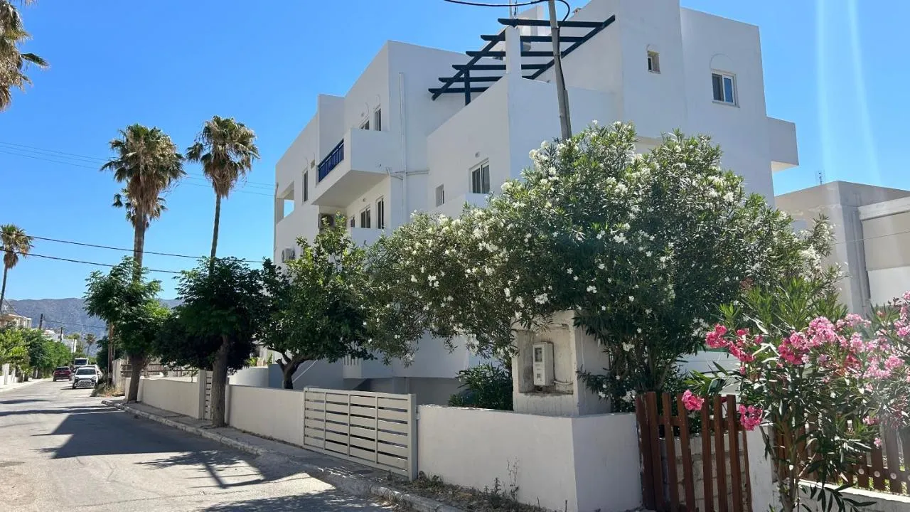 Kaloxenia Apartments