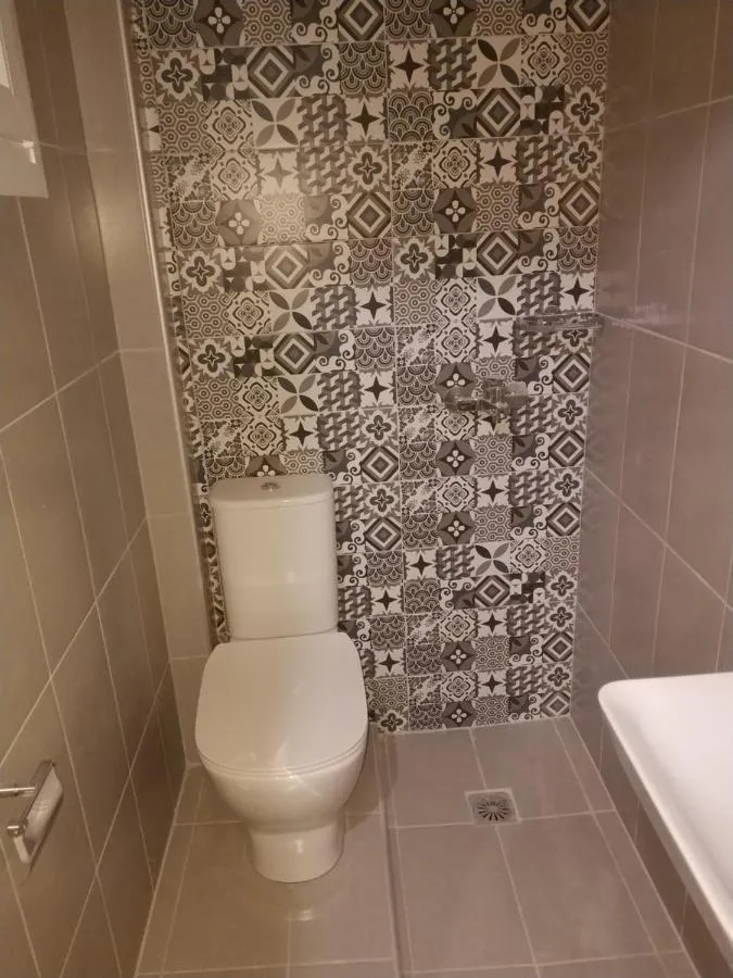 '