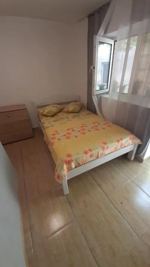 '