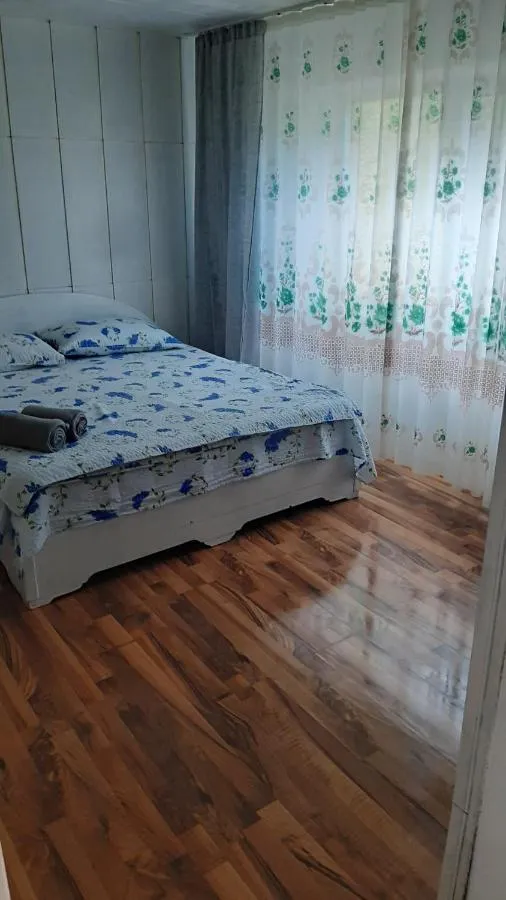 '