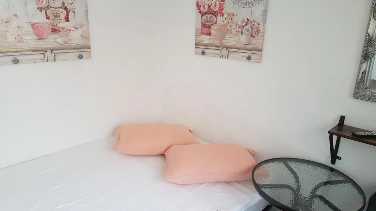'