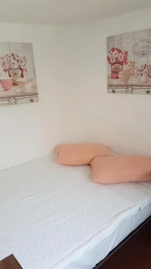 '