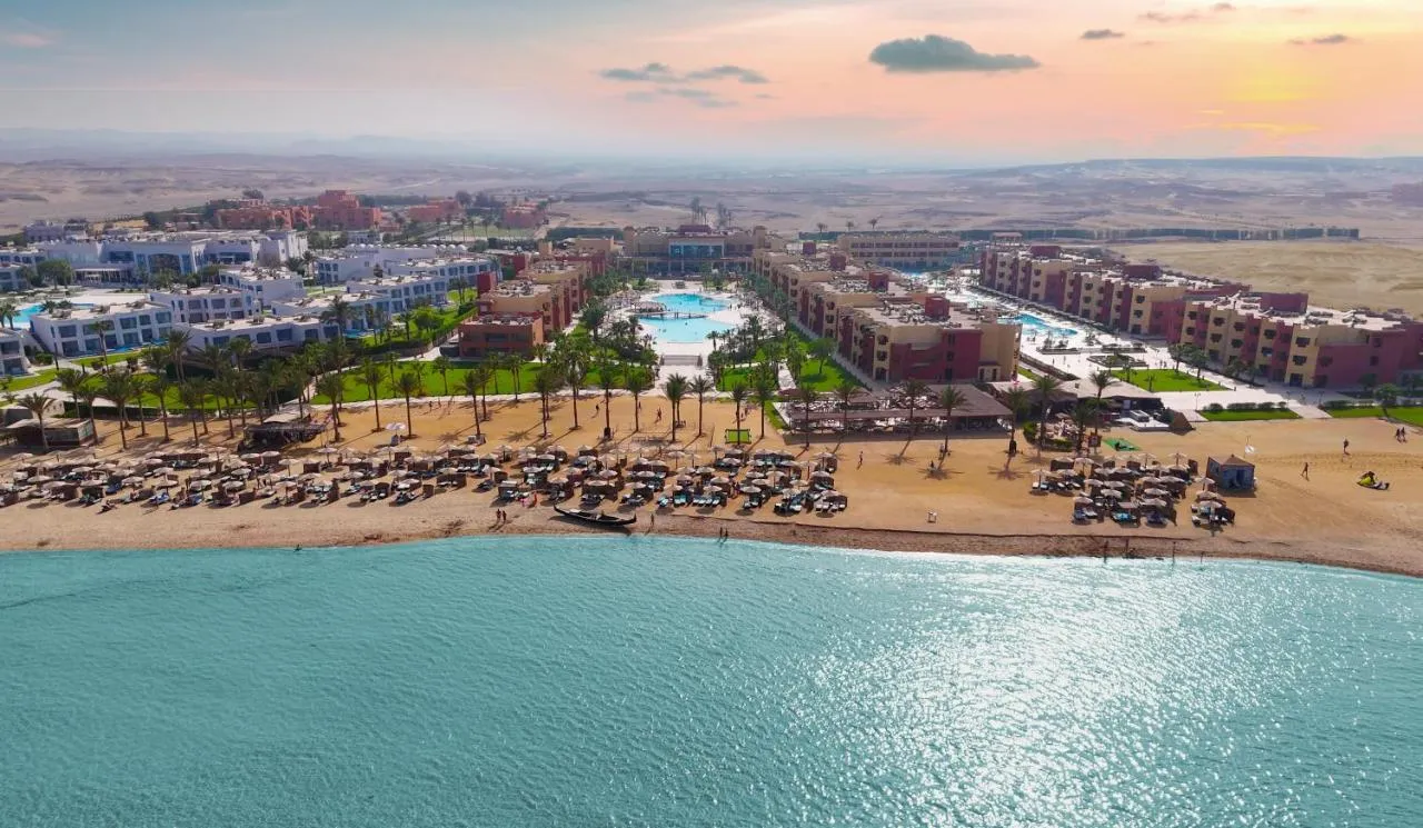 Casa Mare Resort Ex. Royal Tulip Beach Resort