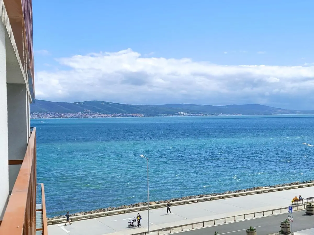 Paradiso Aparthotel Private Apartment-bsr-1