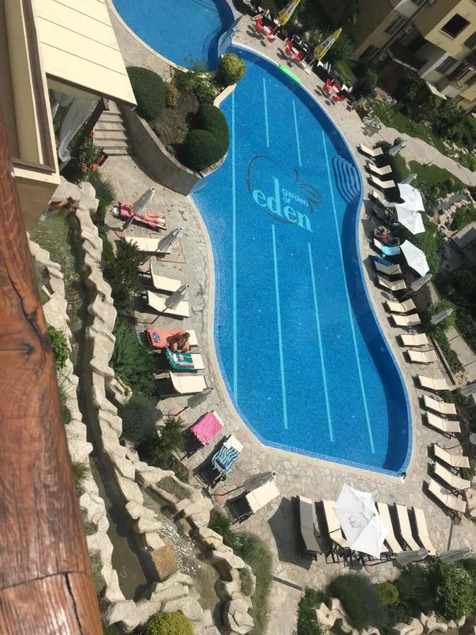 Studio Garden Of Eden