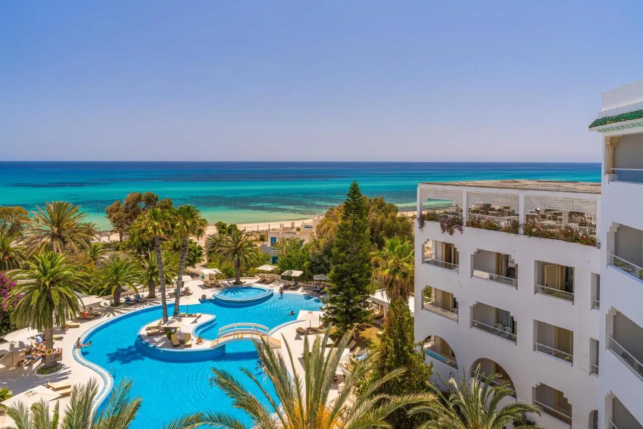 Sol Azur Beach Hotel