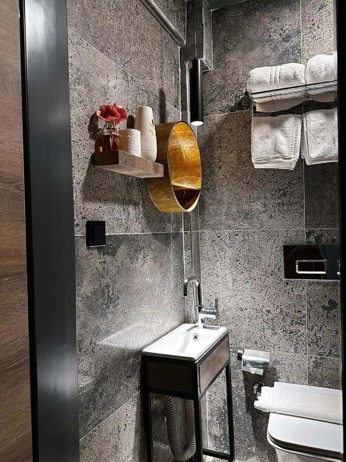 '