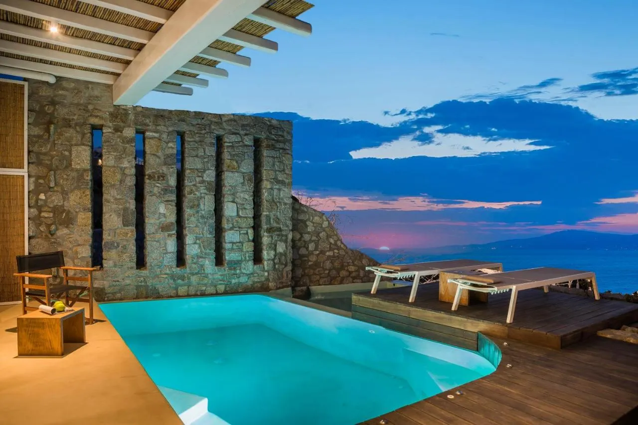 Klidon Dreamy Living Suites