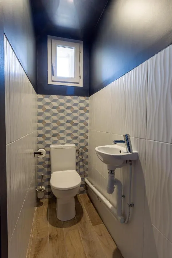'