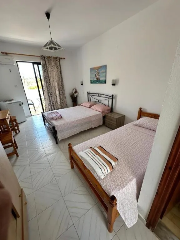 Alia Luxury Suites & Spa