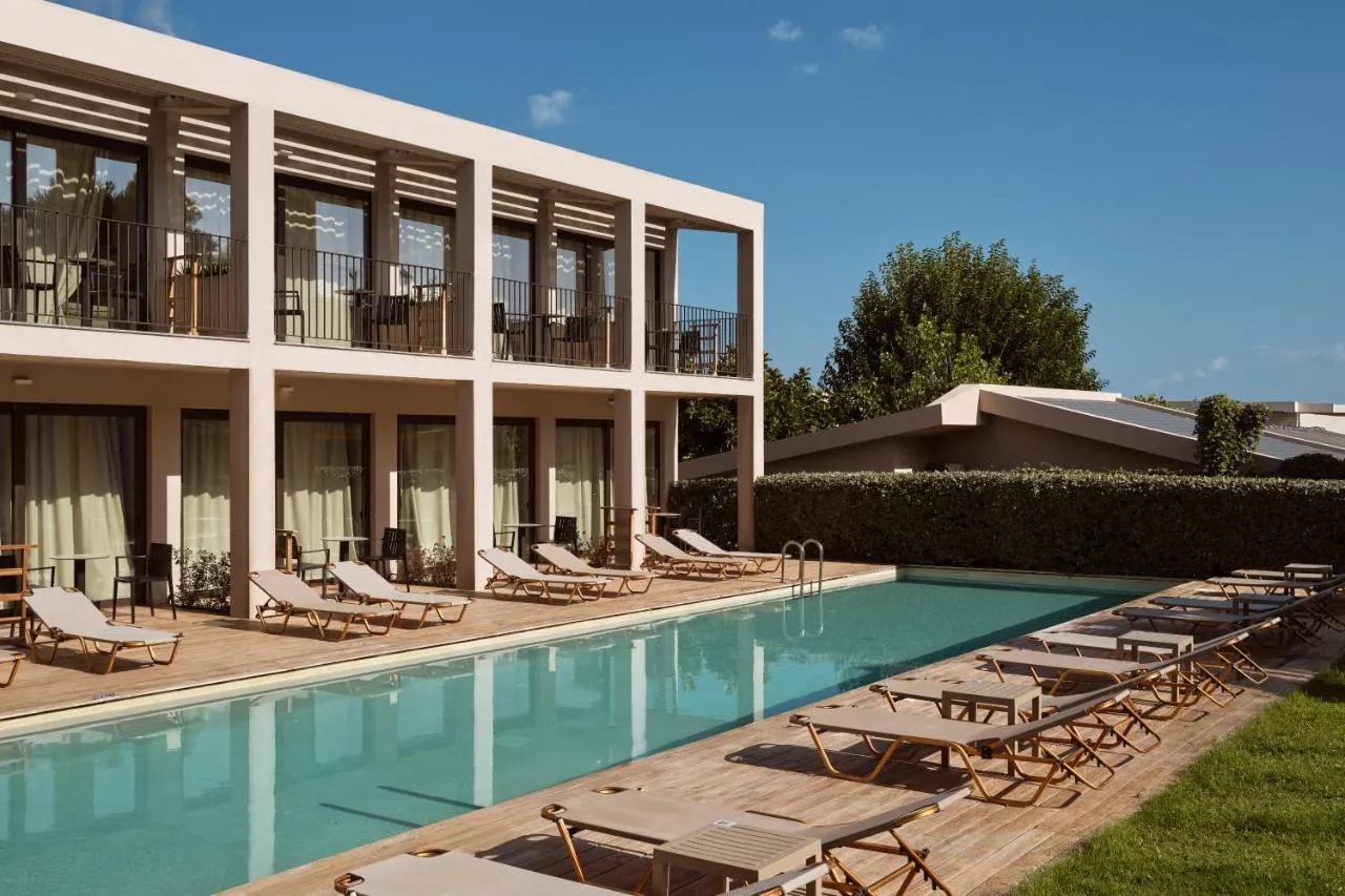 New Beach Hotel