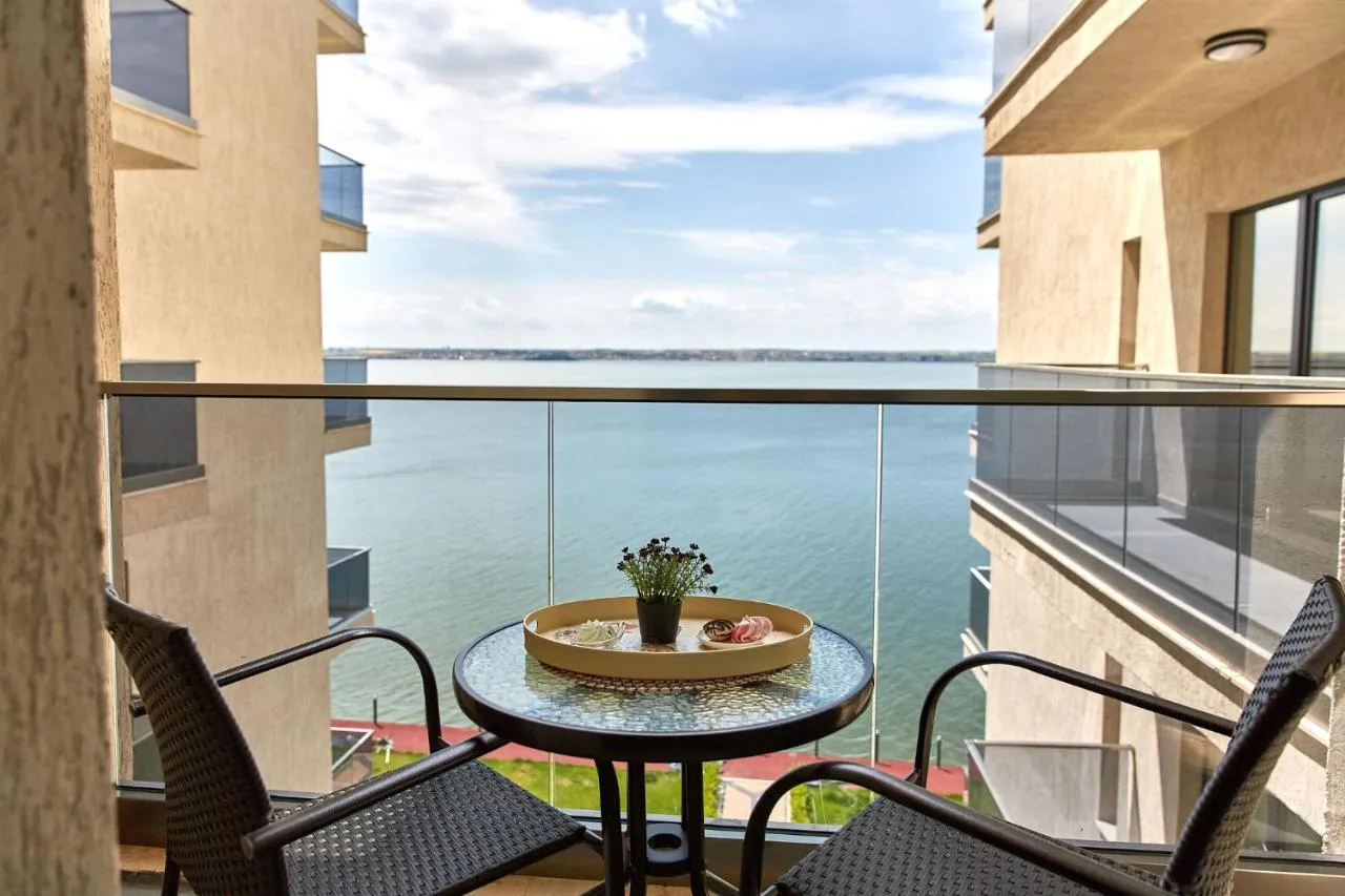 Garsoniera Alegria Solid House