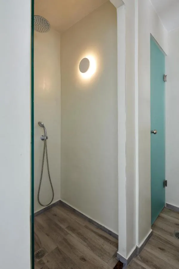 '
