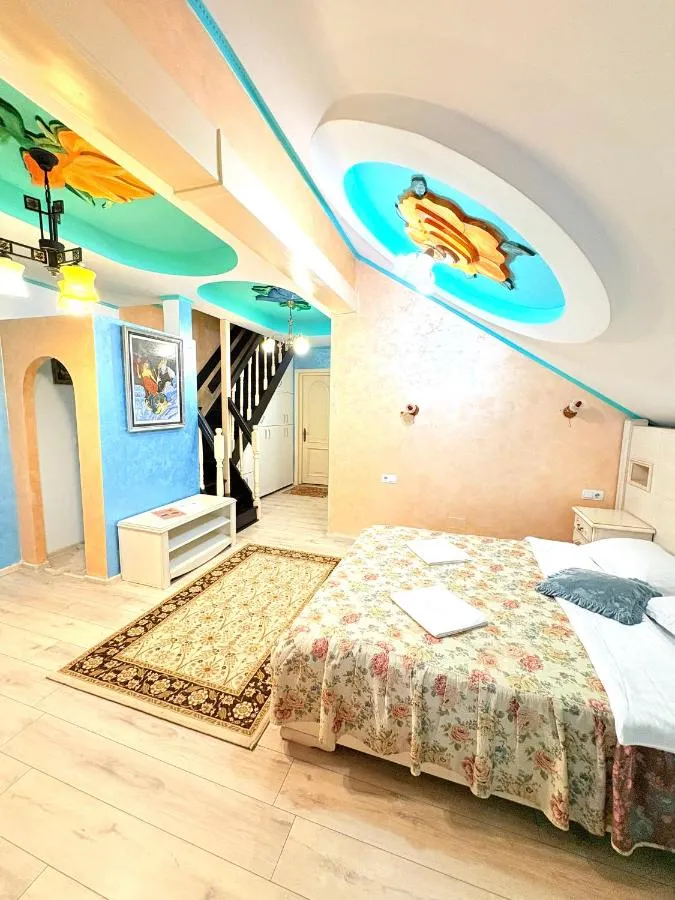 Presidential Apartment