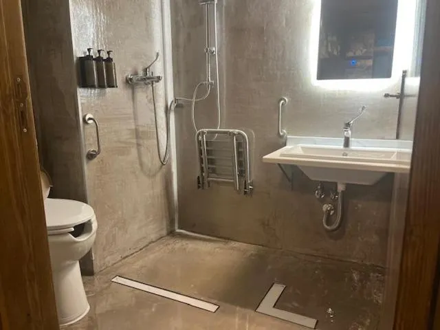 '
