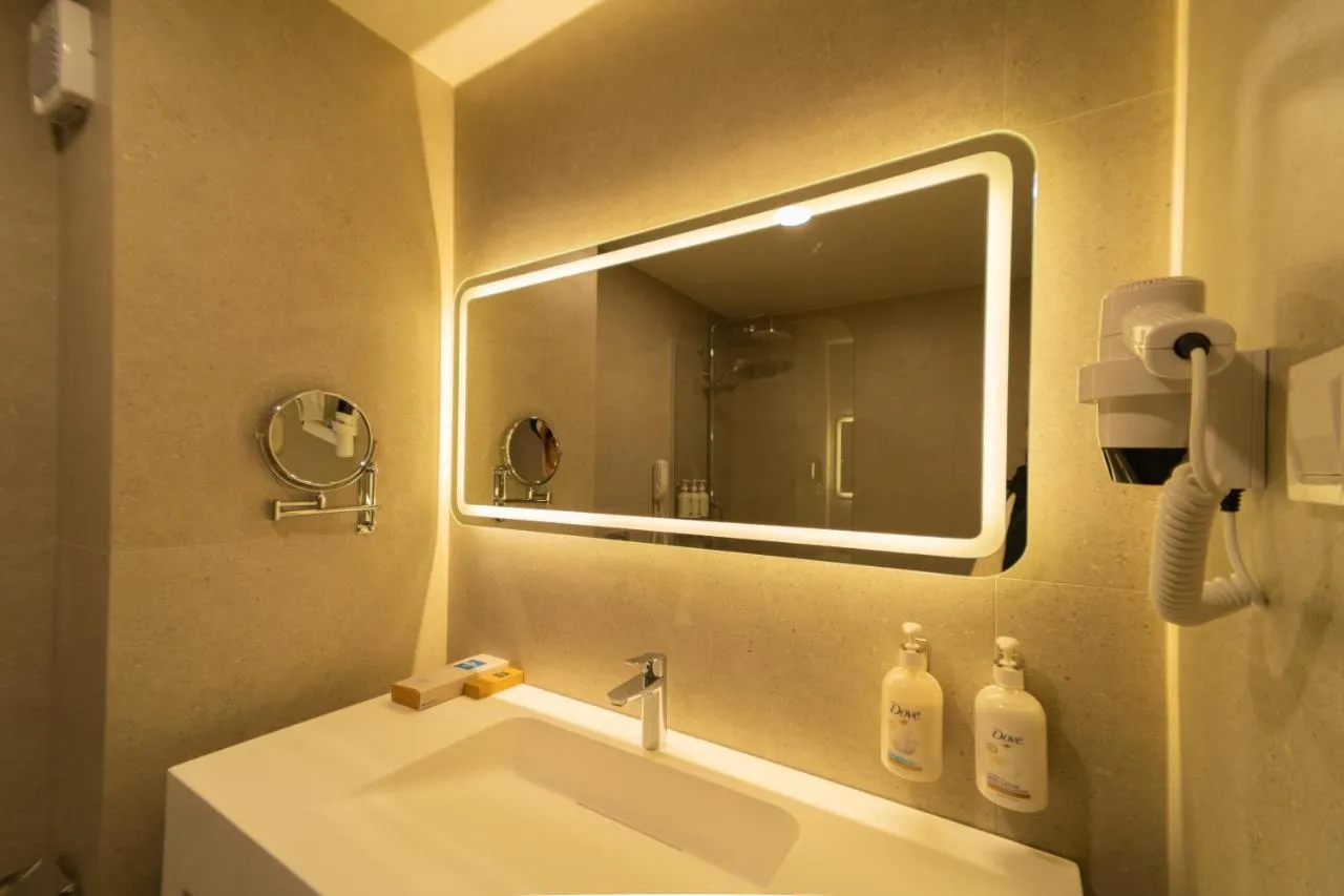 '