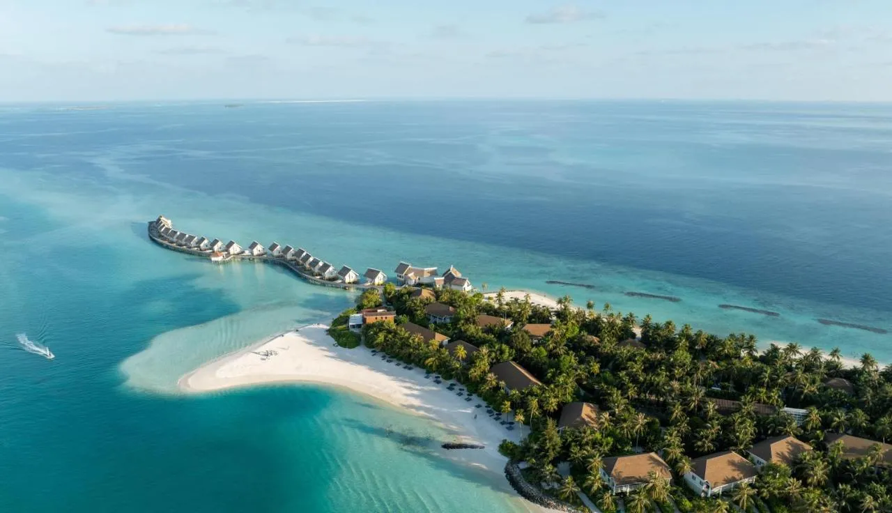 Saii Lagoon Maldives, Curio Collection by Hilton
