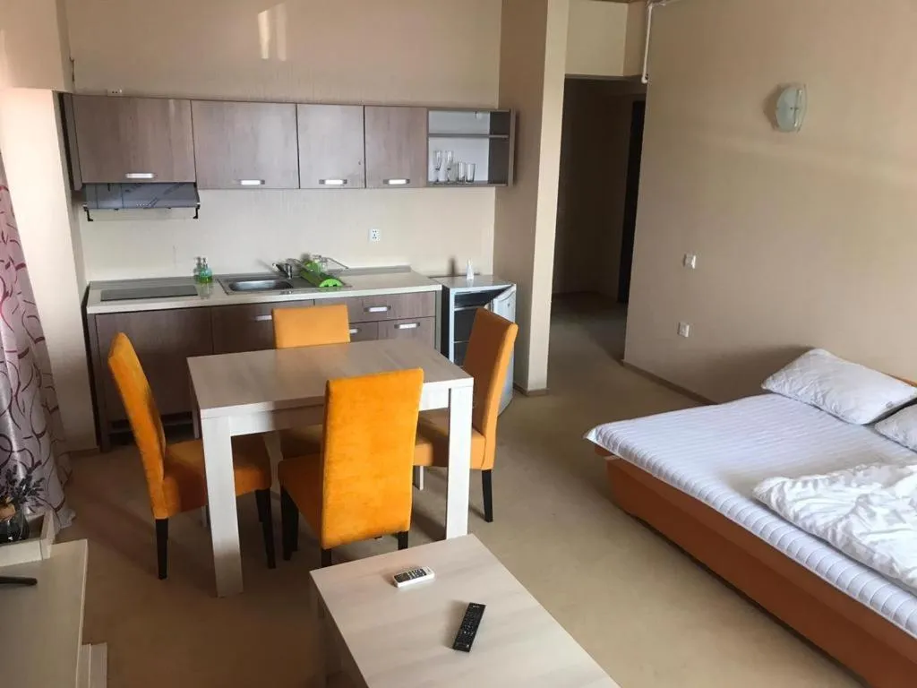 Joy Life Costinesti 2