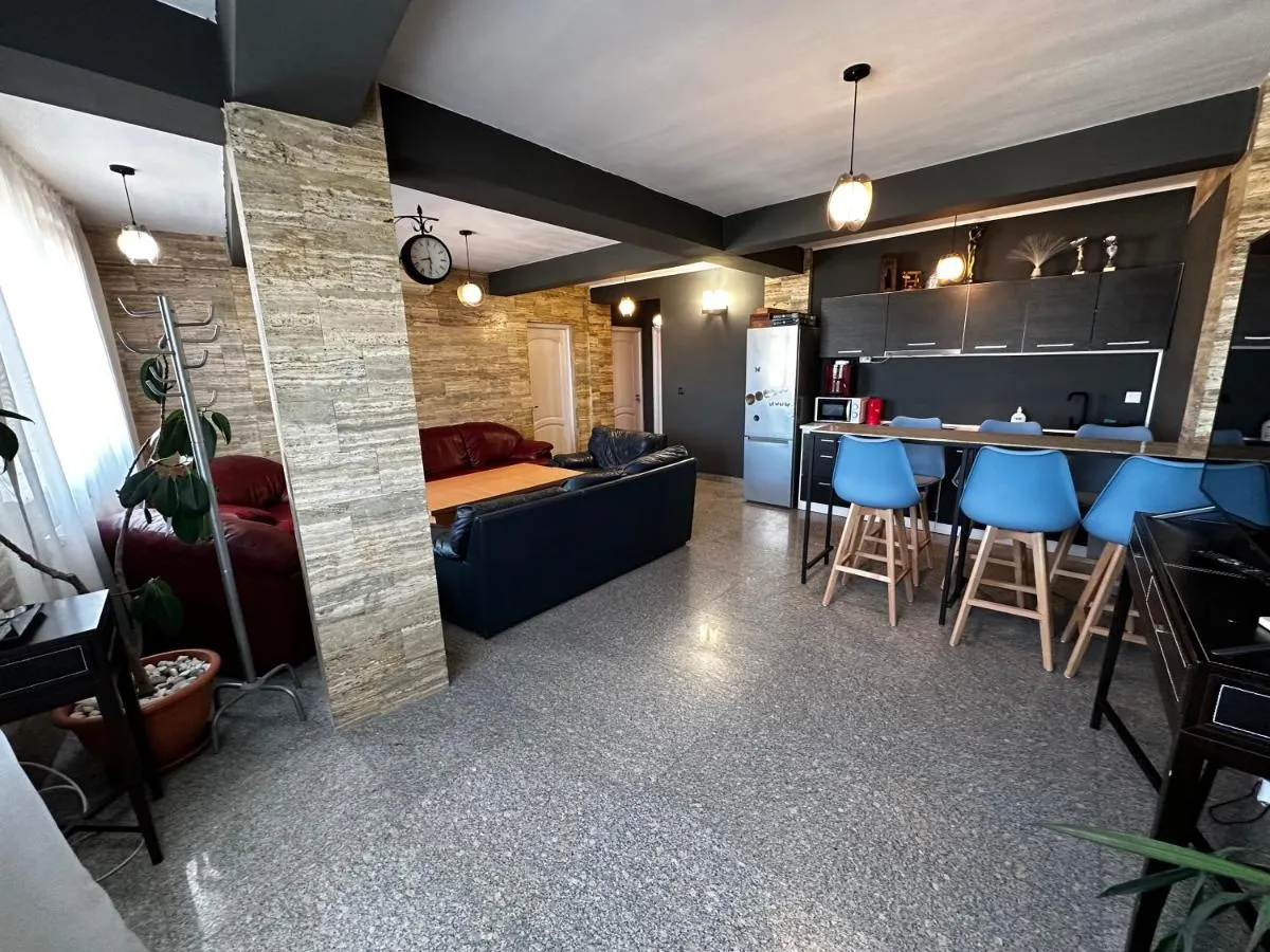 Central Residence