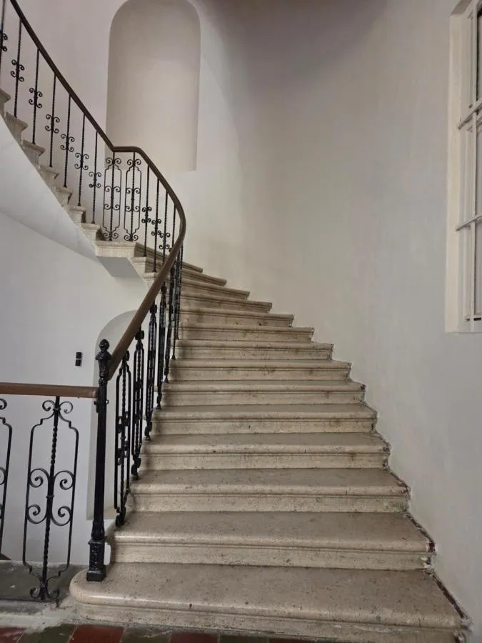 '