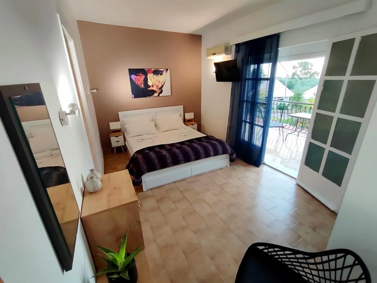 Spasmata Studios & Apartments