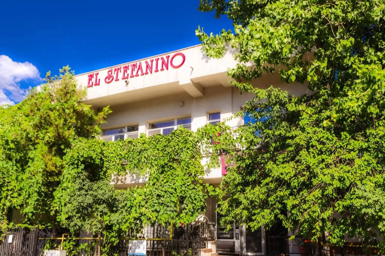 El Stefanino Hotel