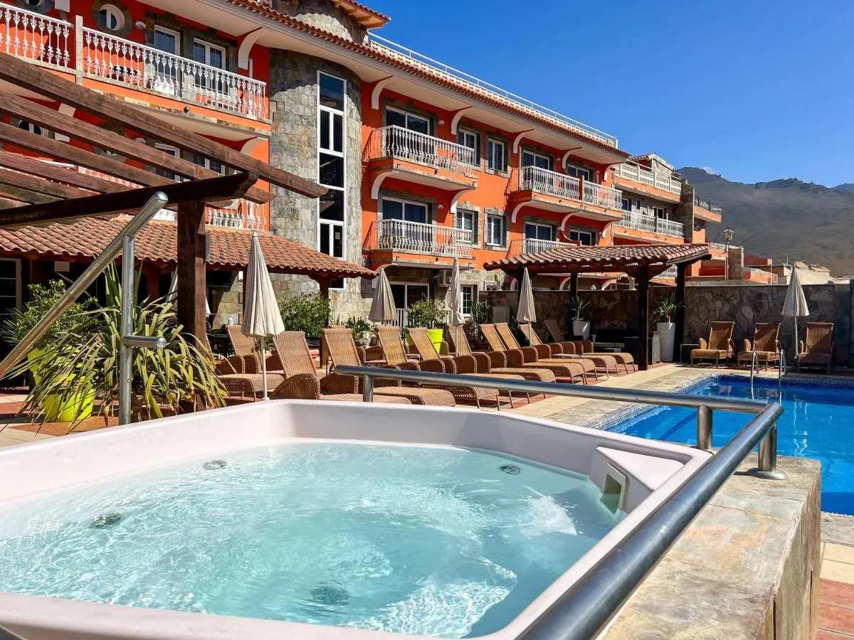 La Aldea Suites