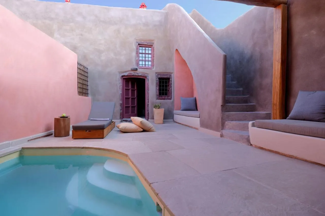 Andronikos Canaves Santorini