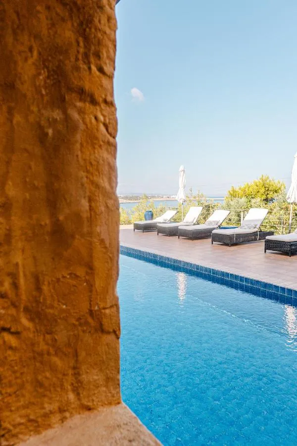 The Yellow Dream Villa