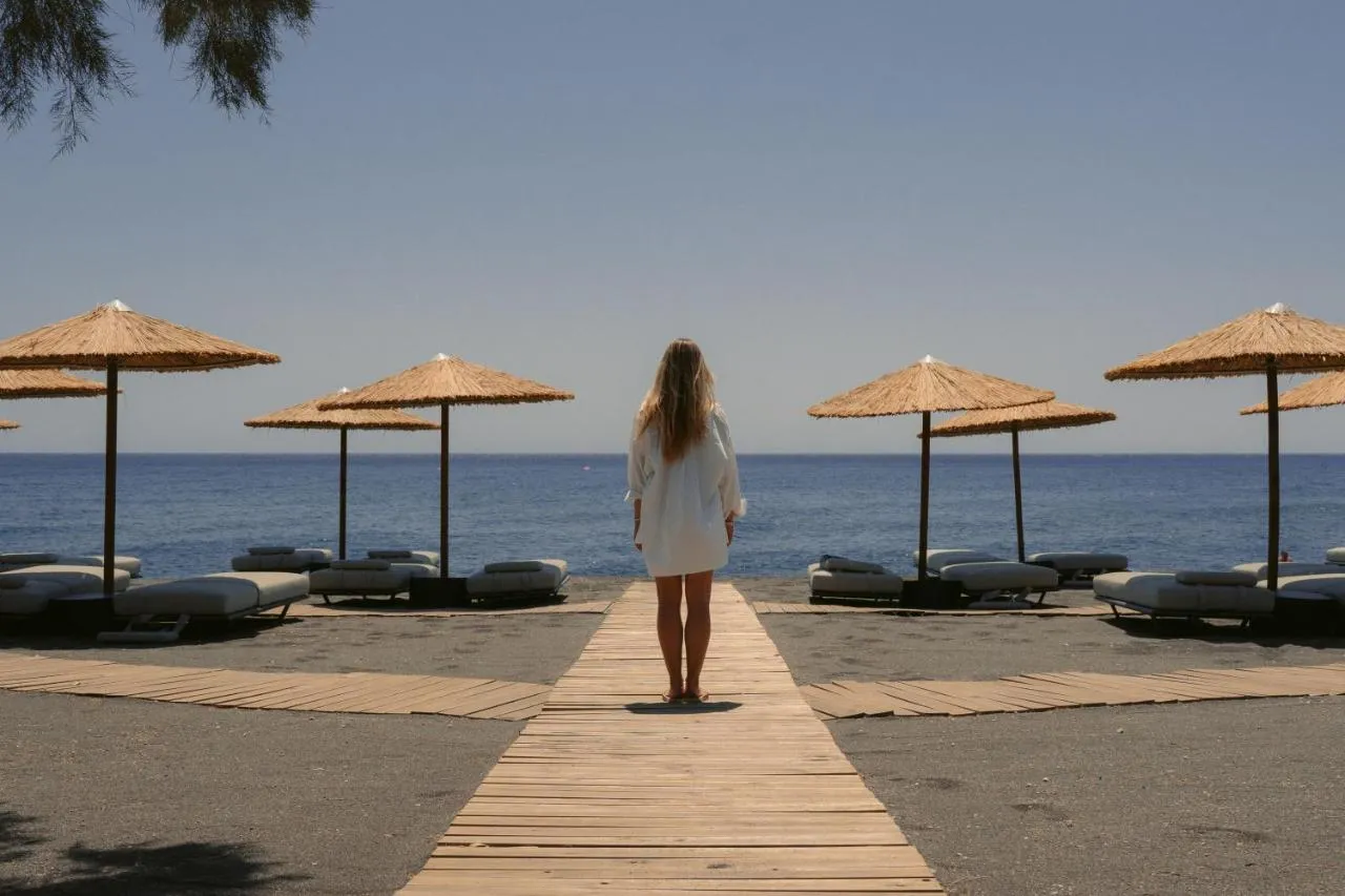 Black Rose Hotel & Suites