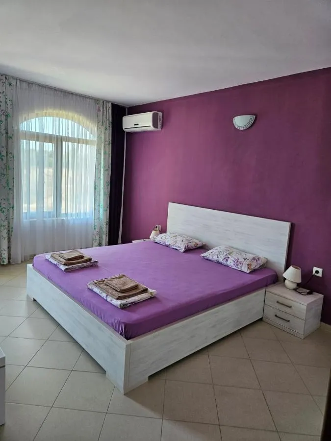 Lozenets Oasis Beach Home Lila