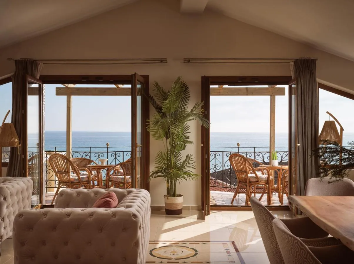 Casa Di Cuore Beachfront