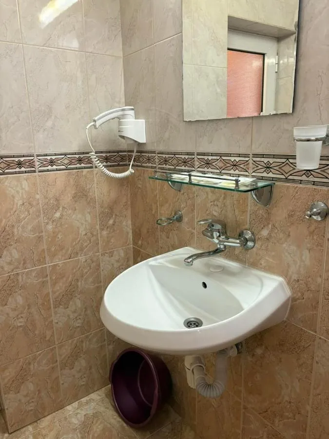 '