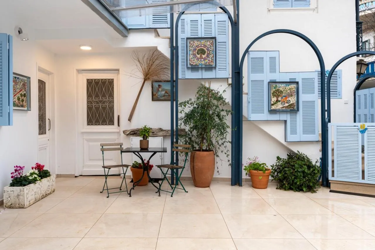 Ziv & Tonic Lefkada Town Square Apt. 1-13